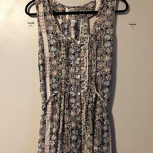 Floral tank